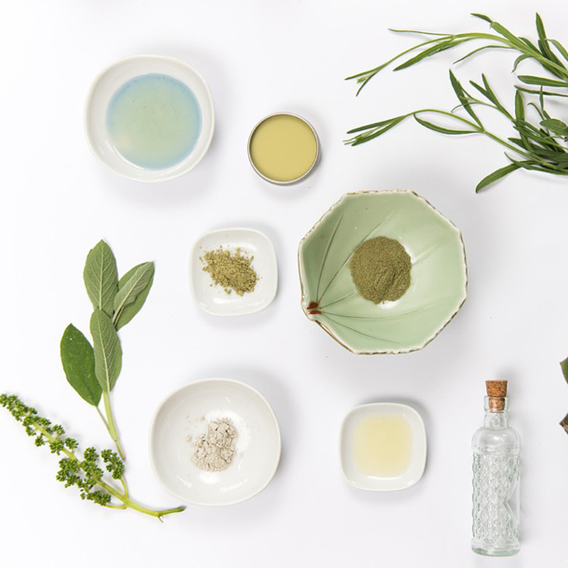 髪と地肌のためのシャンプー【SAKURA BBLabo-ビービーラボ-】イメージ